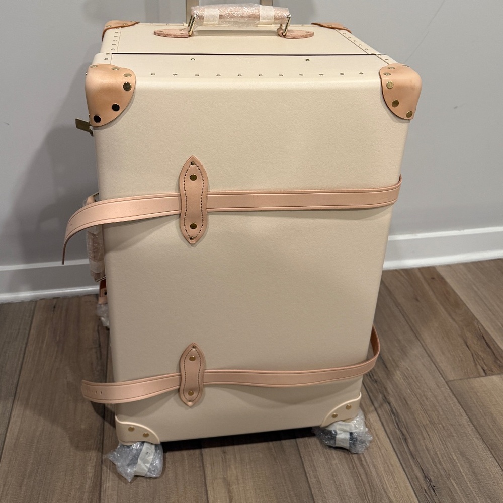 Globe-trotter luggage - check-in - 4 wheels
